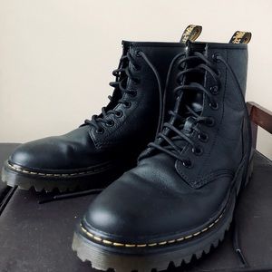 “Awley Black” Dr. Martens (Size 11)